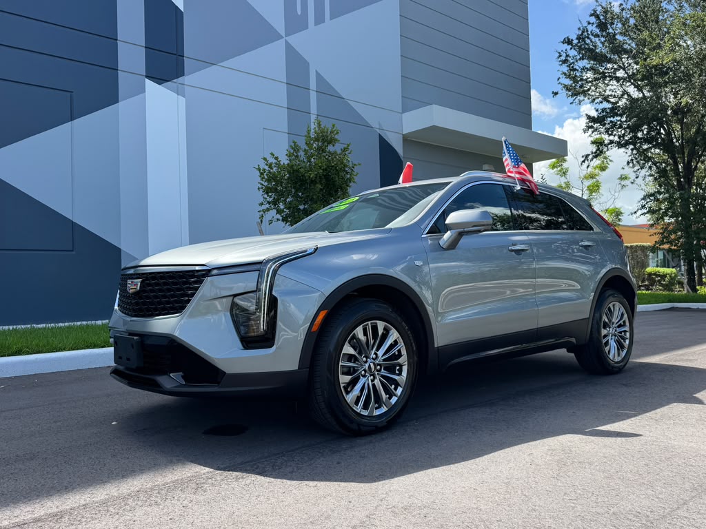 2025 Cadillac XT4