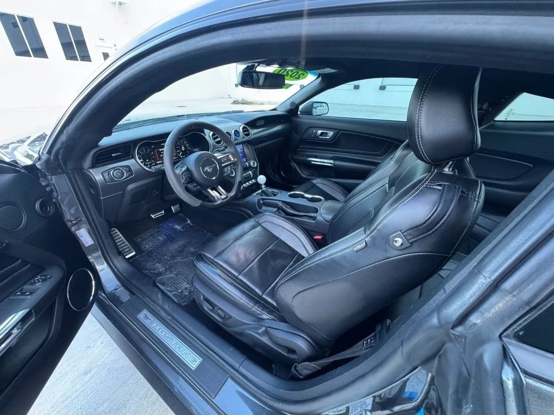 2020 Ford Mustang